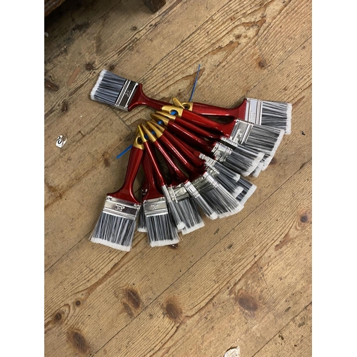 101 - 20 new paint brushes,various sizes