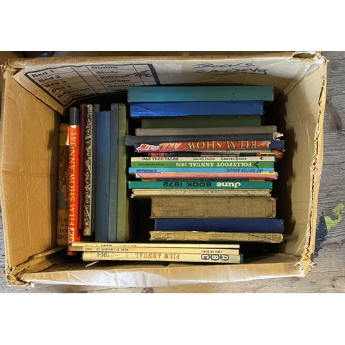 16 - Box books