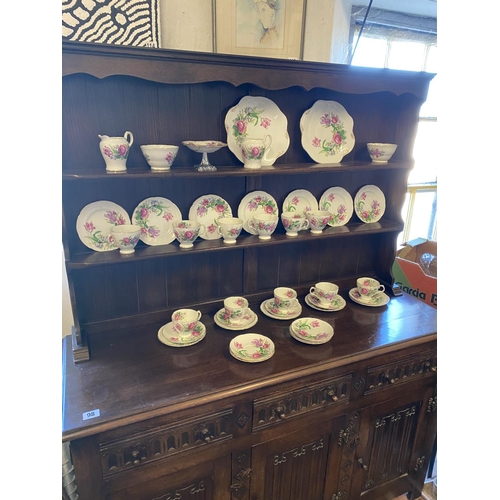 64 - Floral teaset