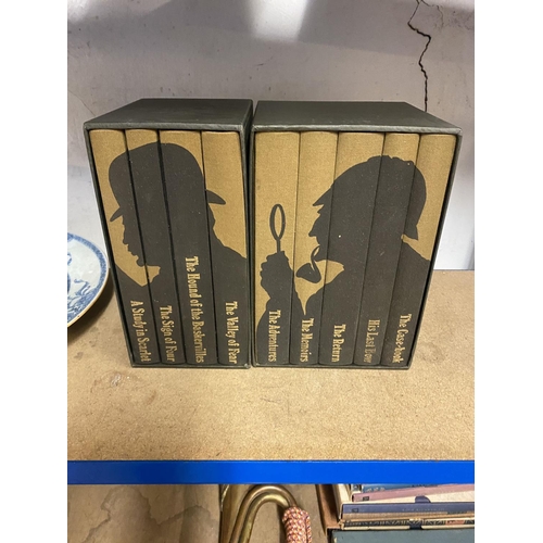 25 - Sherlock Holmes folio society books