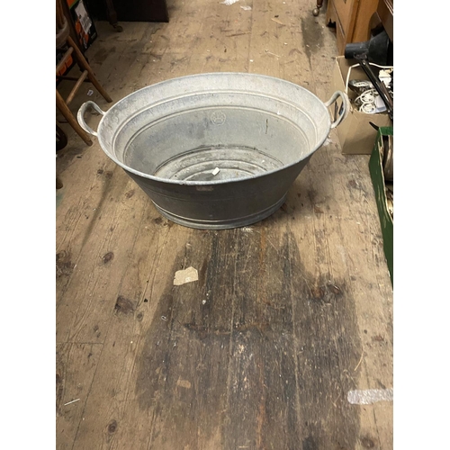 861 - Large galvanised 2 handled bath