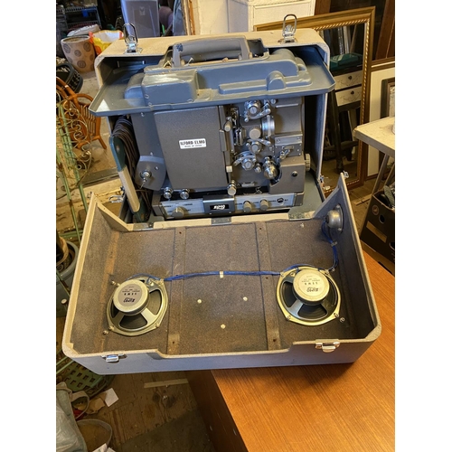 494 - ILford Elmo film projector