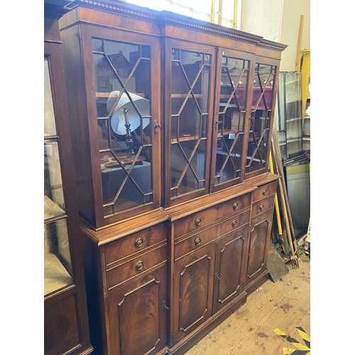 852 - Mahogany breakfront library bookcase