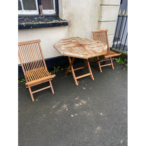 1034 - Teak garden table & chairs