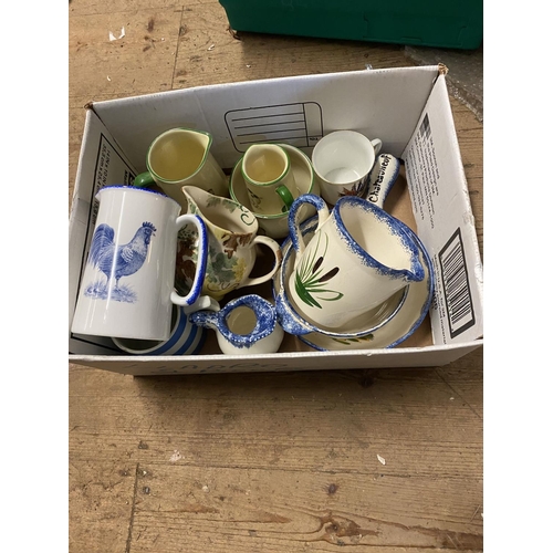 89 - Box jugs