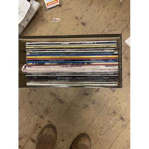 355 - Box LPs