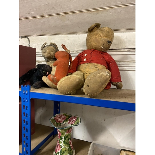 50 - Old soft toys,as found