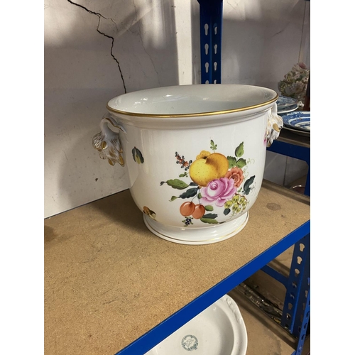 24 - Porcelain jardiniere