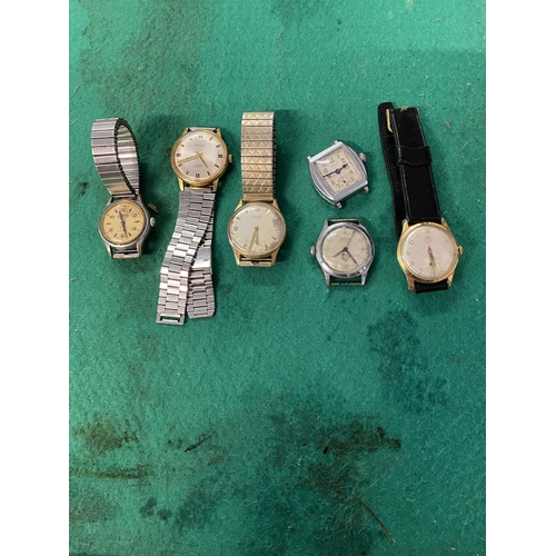 689 - 6 wrist watches