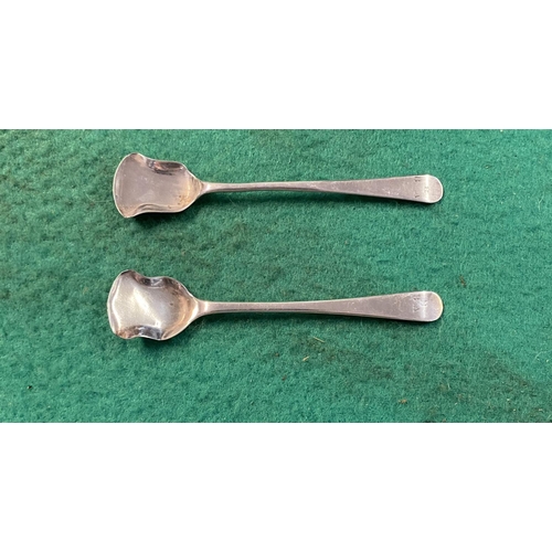 744 - Pair silver hallmarked salt spoons