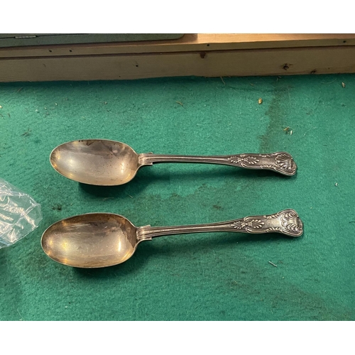 749 - Pair silver hallmarked serving spoons Sheffield 1922 weight 197g