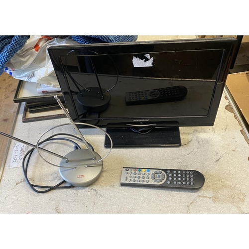 88 - portable TV,remote & indoor ariel