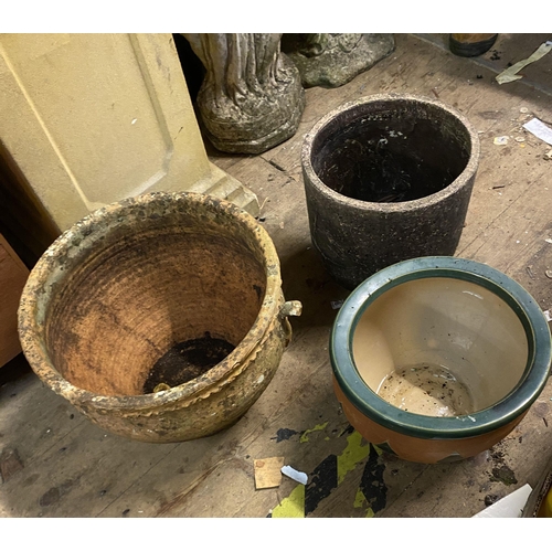 766 - Garden pots