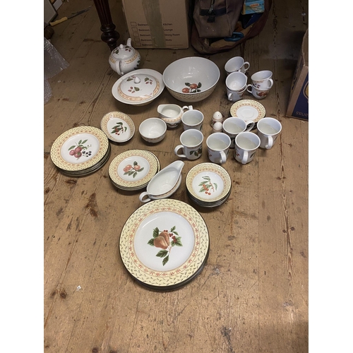 402 - Johnson Bros dinner service