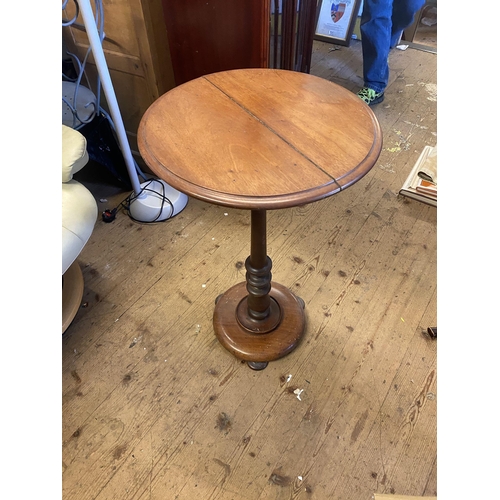 407 - Victorian wine table