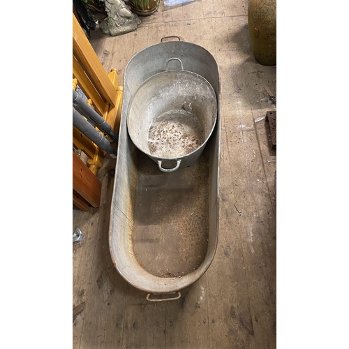 804 - Galvanised bath & 1 other