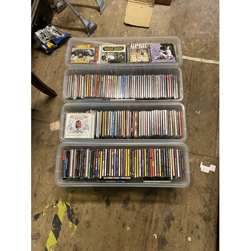 855 - 4 boxes CDs