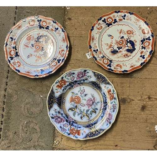 476 - 3 ironstone plates