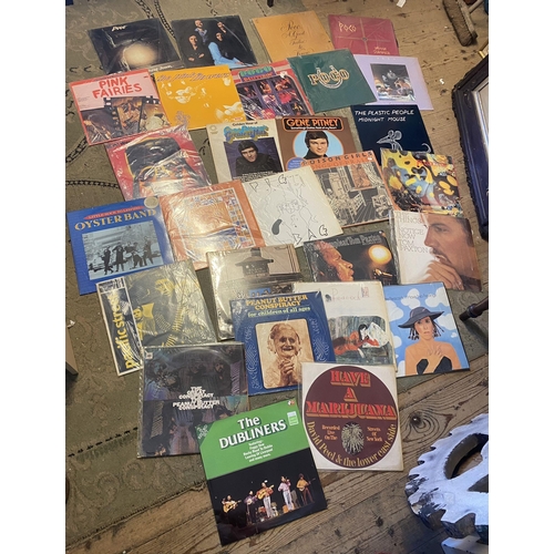 490 - Vinyl LPs