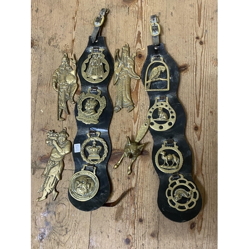 86 - Horse brasses etc