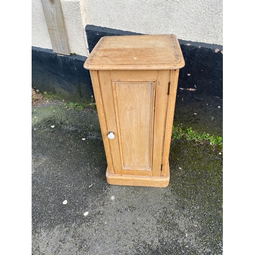 945 - Victorian pine pot cabinet