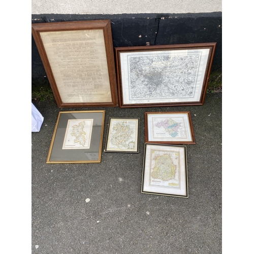 1050 - Framed maps