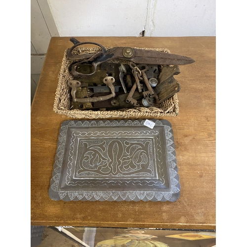 82 - Art Nouveau brass pen tray etc