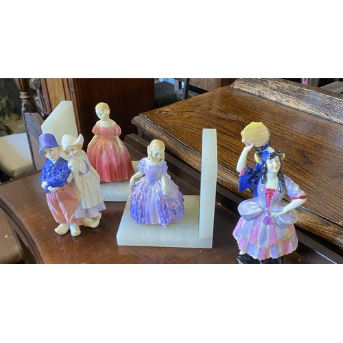 894 - Royal Doulton figures