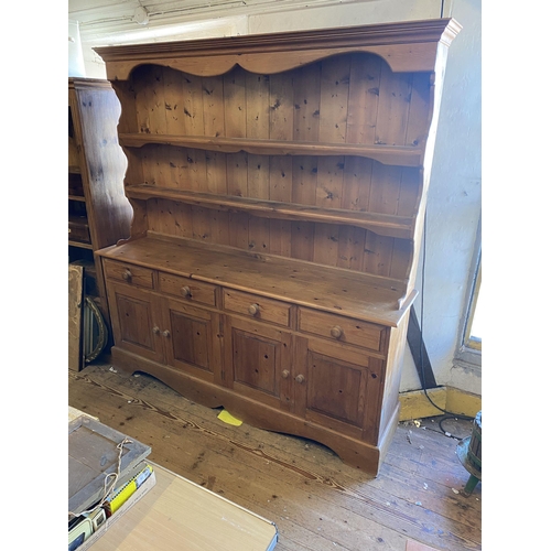 69 - Large pine dresser