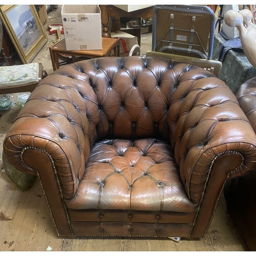 201 - Leather chesterfield club chair