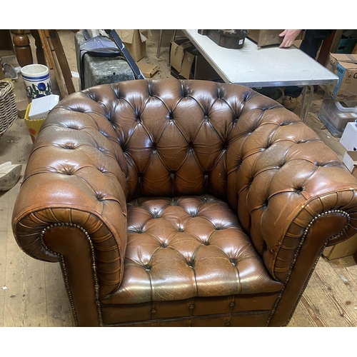 202 - Leather chesterfield club chair