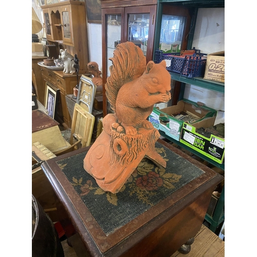 304 - Terracotta squirrel ridge tile