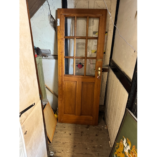 1054 - Hardwood front door