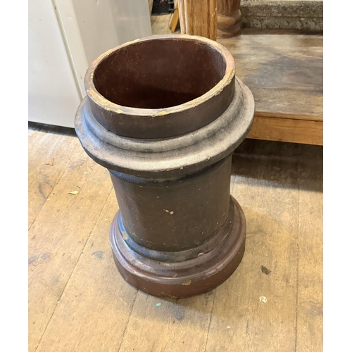 543 - Chimney pot