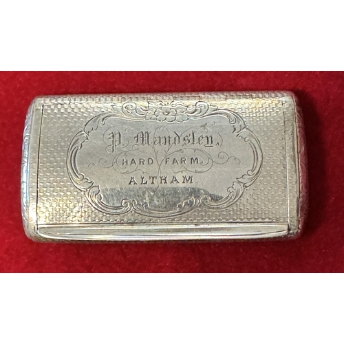 754 - Silver hallmarked snuff box