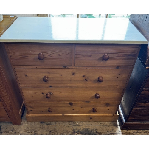 4 - Pine chest 5 drawers