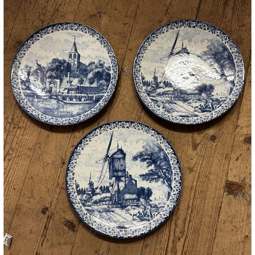 231 - 3 blue & white delft plates