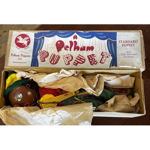 297 - Antique Pelham puppet