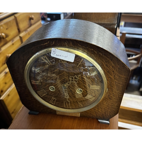 346 - Oak mantle clock