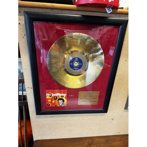 136 - Elvis gold disc