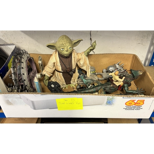 13 - Star Wars figures