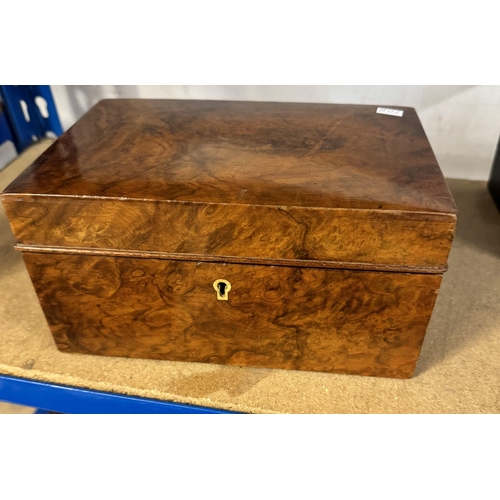 75 - Victorian walnut box