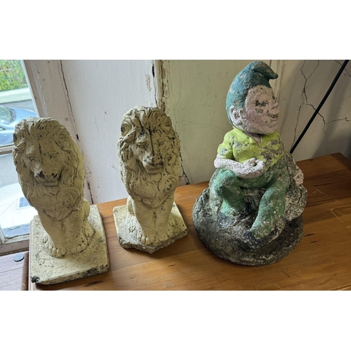 19 - Garden ornaments