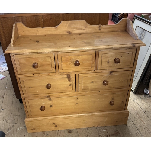 627 - Pine chest of 6 drawers