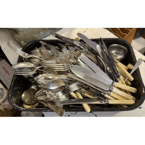 666 - Box cutlery