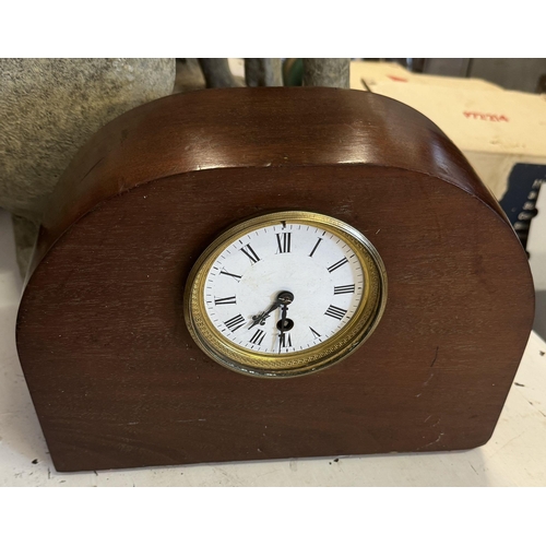 667 - Mantle clock