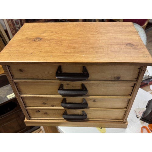 58 - 4 drawer filing chest