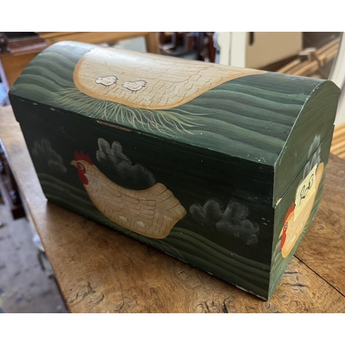 61 - Decorative box