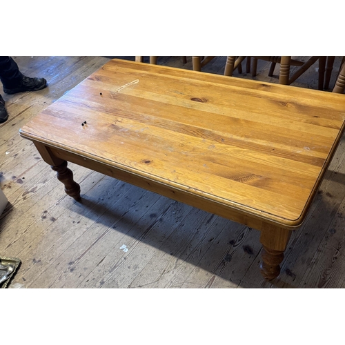 223 - Pine coffee table