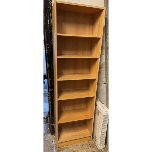 829 - Book case